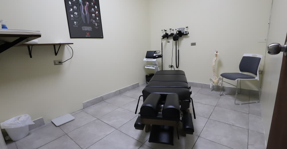 Descompresión Espinal - Mesa DOC en SpineHarmony, Mayaguez